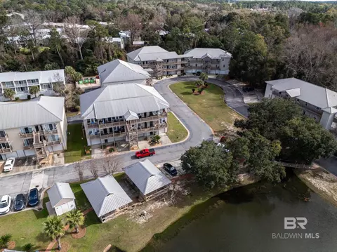4 Yacht Club Dr #166, Daphne, AL 36526