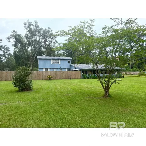 13038 Singleton Ln, Summerdale, AL 36580