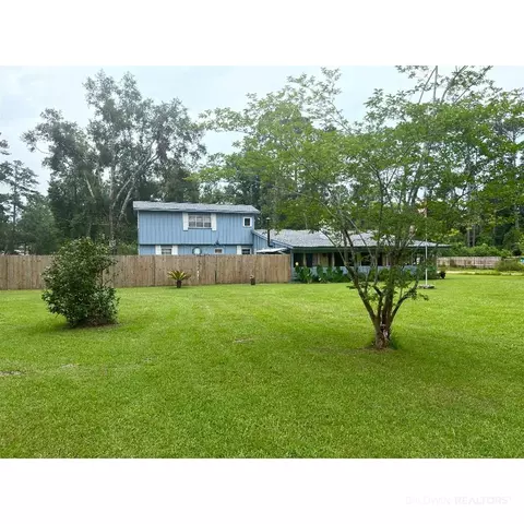 13038 Singleton Ln, Summerdale, AL 36580