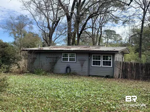 2161 Grove Ct, Mobile, AL 36605