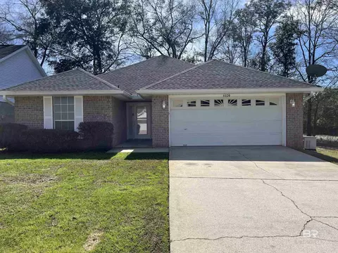 8020 S Deerwood Dr, Daphne, AL 36526