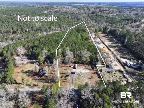 5146 Appleton Rd, Brewton, AL 36426