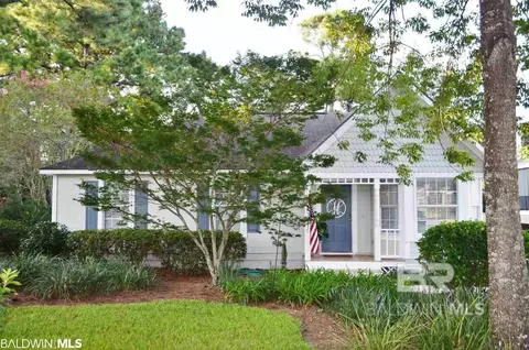 621 Morphy Ave, Fairhope, AL 36532