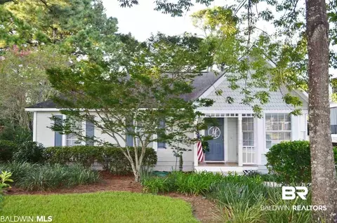 621 Morphy Ave, Fairhope, AL 36532