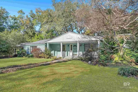 14375 Oak St, Magnolia Springs, AL 36555