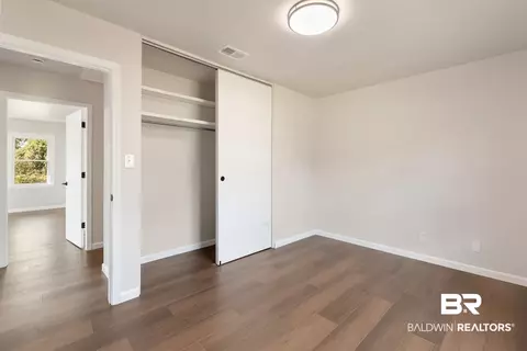 554 Stuart St, Daphne, AL 36526 photo 17