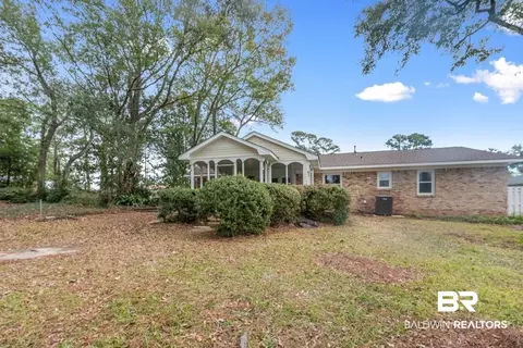 554 Stuart St, Daphne, AL 36526 photo 5
