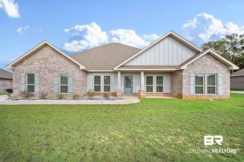 1747 Gwin Ct, Mobile, AL 36695