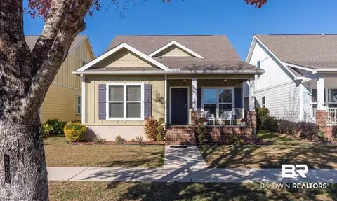 1332 Tiger Lily Ln, Foley, AL 36535