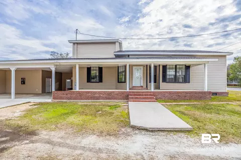 315 E Horner St, Atmore, AL 36502