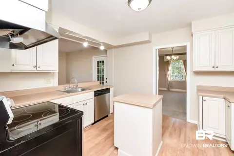 308 Brawood Dr, Mobile, AL 36608 photo 7