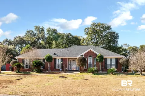 8221 Woodbend Dr, Semmes, AL 36575
