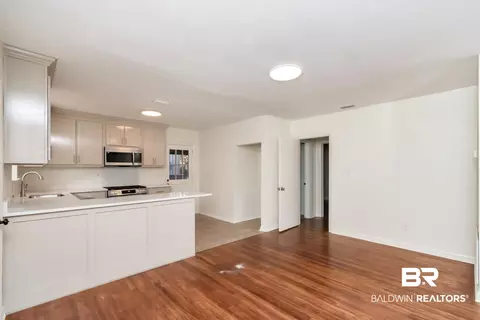 2460 Lilac Ave, Mobile, AL 36606 photo 5