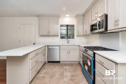 2460 Lilac Ave, Mobile, AL 36606 photo 7