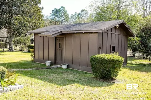 404 E Pine St, Atmore, AL 36502 photo 43