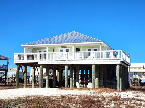 2310 Bienville Blvd, Dauphin Island, AL 36528