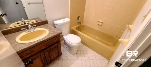 5305 Wilhelm Dr, Mobile, AL 36618 photo 7