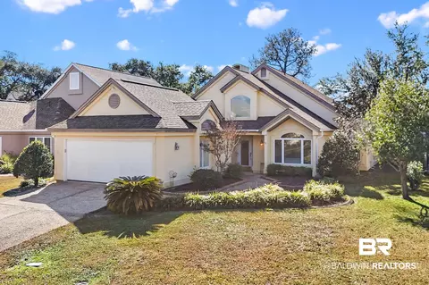 633 Saint Andrews Dr, Gulf Shores, AL 36542