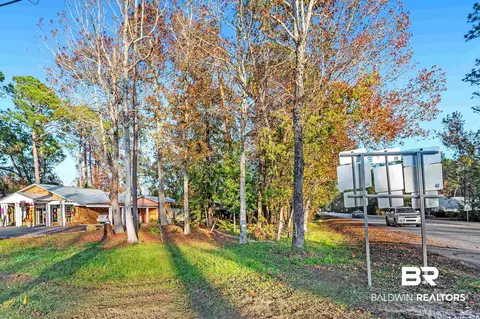 2100 E 2nd St, Gulf Shores, AL 36542