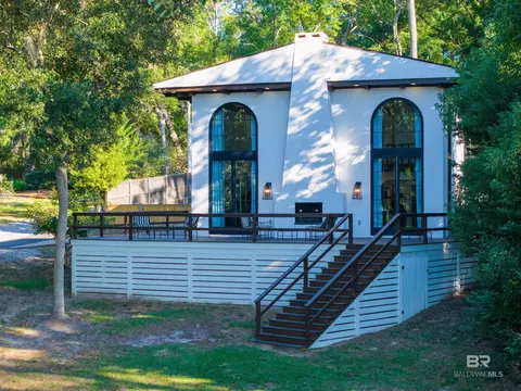 565 N Mobile St, Fairhope, AL 36532
