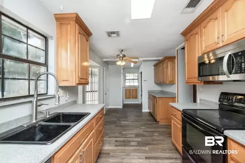 8304 Champlain Cir, Mobile, AL 36695 photo 17