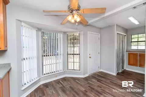 8304 Champlain Cir, Mobile, AL 36695 photo 6