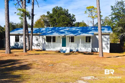11053 Lark Ave, Fairhope, AL 36532