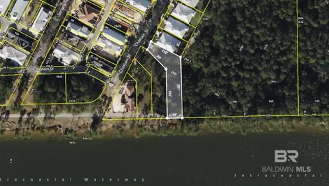 2619 Chastain St, Gulf Shores, AL 36542