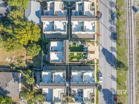 View/Area - 752 E Wright St, Pensacola, FL 32501 photo 9 of 9