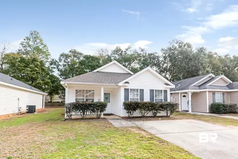 825 W Willow Bridge Dr, Mobile, AL 36695