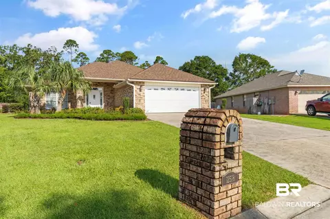 12518 White Osprey Dr, Lillian, AL 36549