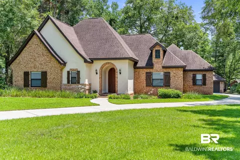 6808 S Winding Brook Dr, Fairhope, AL 36532