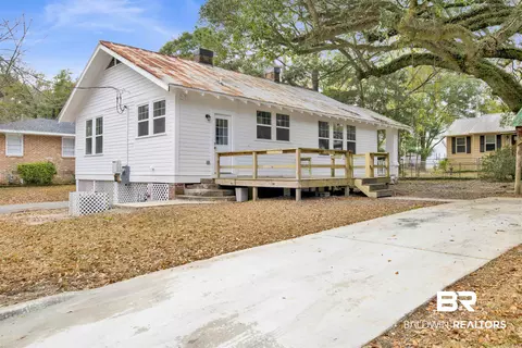 302 1st St, Chickasaw, AL 36611 photo 27