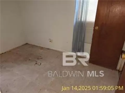 233 Grant Cir, Mobile, AL 36610 photo 6