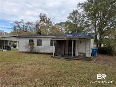 233 Grant Cir, Mobile, AL 36610 photo 2