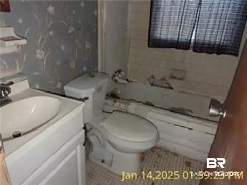 233 Grant Cir, Mobile, AL 36610 photo 8