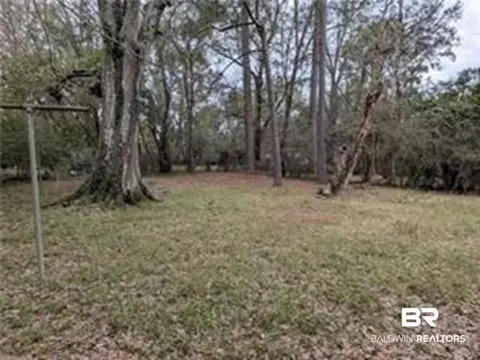 233 Grant Cir, Mobile, AL 36610 photo 9