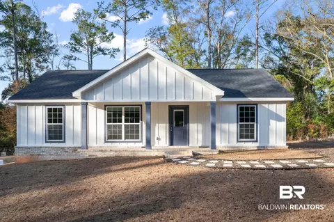 1473 Pollard Rd, Daphne, AL 36526
