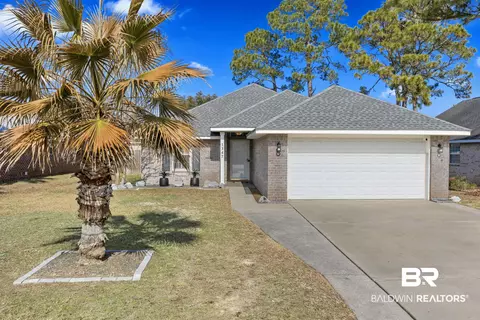 1347 E Hardwood Dr, Gulf Shores, AL 36542