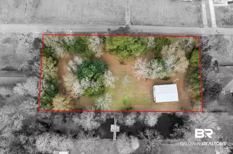 0 W Hammond St, Robertsdale, AL 36567