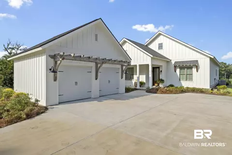 6314 Battles Rd, Fairhope, AL 36532