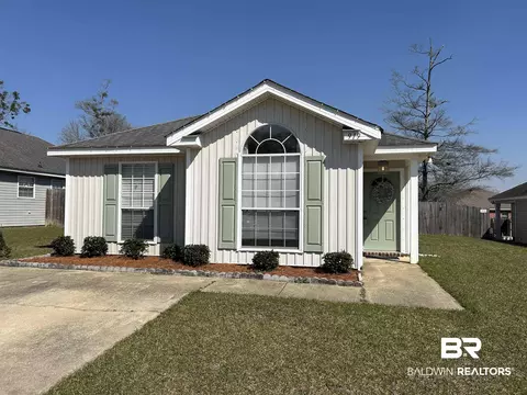 919 Parliament Ct, Mobile, AL 36695
