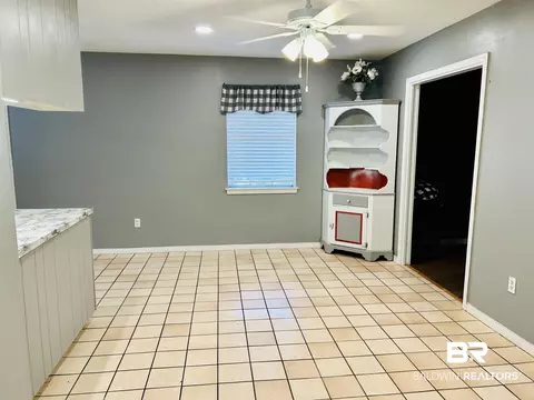 5925 Dixie Ln, Mobile, AL 36693 photo 13