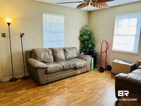 5925 Dixie Ln, Mobile, AL 36693 photo 3