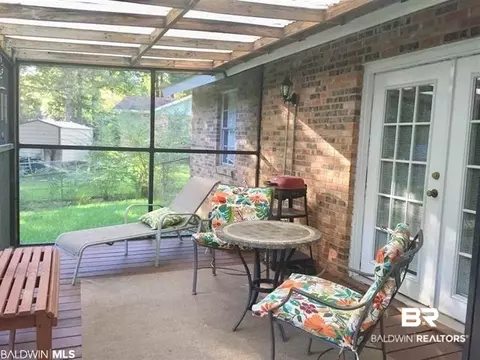 5925 Dixie Ln, Mobile, AL 36693 photo 12