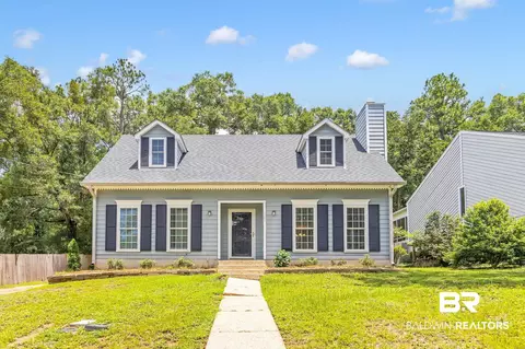 101 Avon Cir E, Daphne, AL 36526