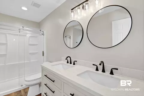 101 Avon Cir E, Daphne, AL 36526 photo 9