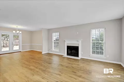 101 Avon Cir E, Daphne, AL 36526 photo 11