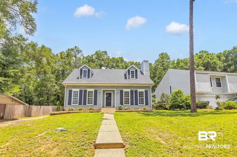 101 Avon Cir E, Daphne, AL 36526 photo 2