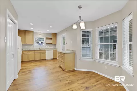 101 Avon Cir E, Daphne, AL 36526 photo 17